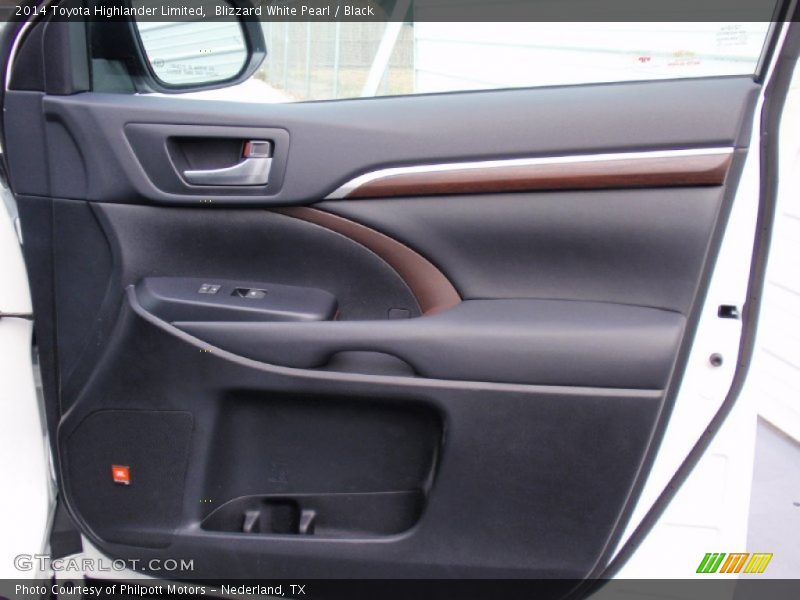 Door Panel of 2014 Highlander Limited