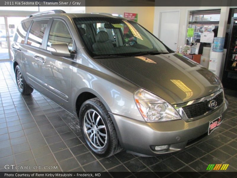 Titanium Silver / Gray 2011 Kia Sedona EX