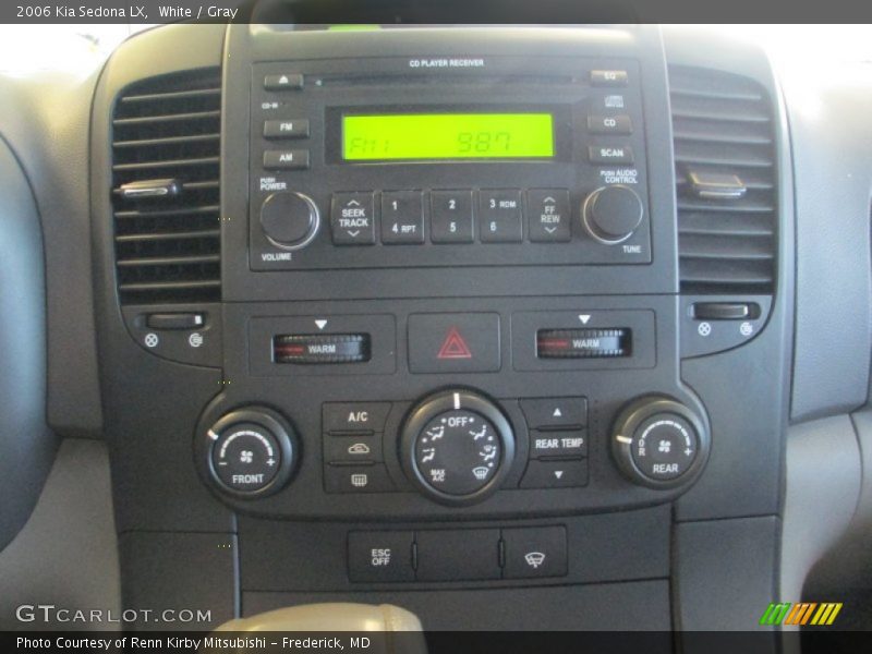 White / Gray 2006 Kia Sedona LX