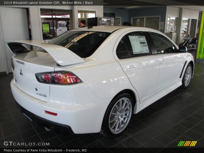 Wicked White / Black 2014 Mitsubishi Lancer Evolution GSR