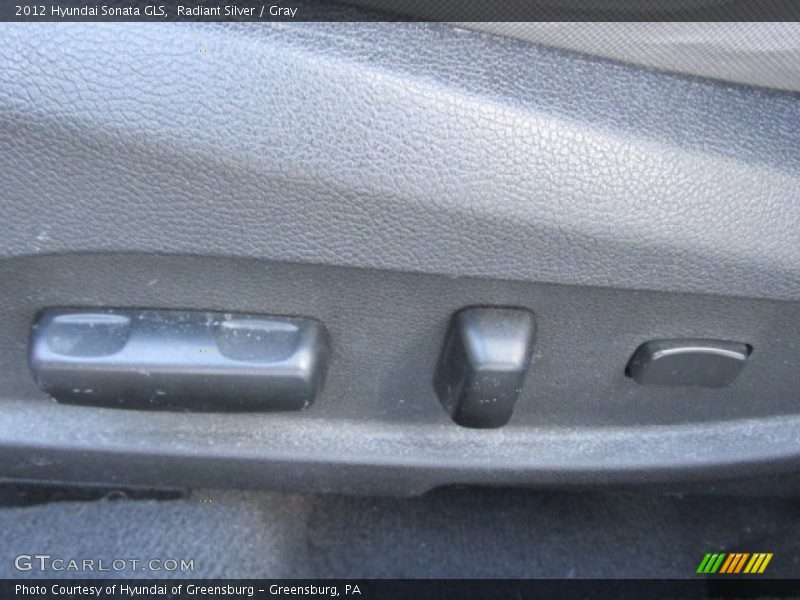Radiant Silver / Gray 2012 Hyundai Sonata GLS