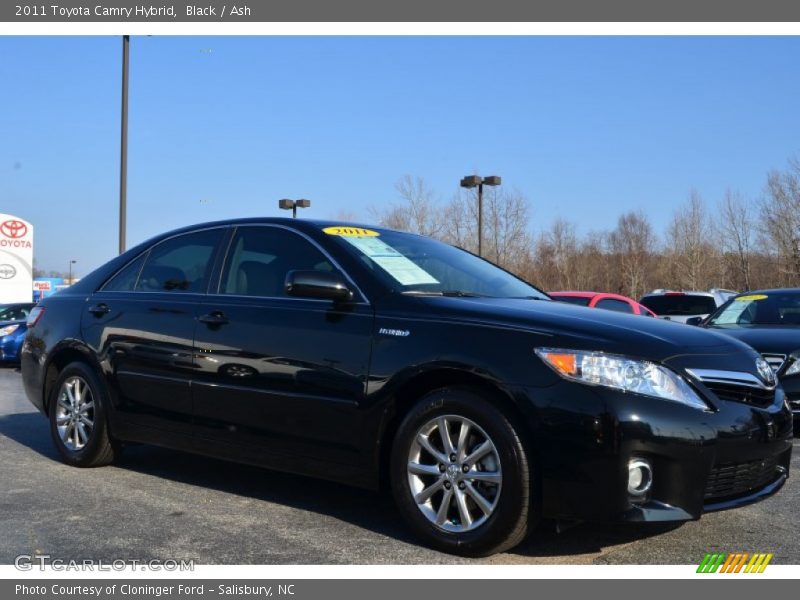 Black / Ash 2011 Toyota Camry Hybrid