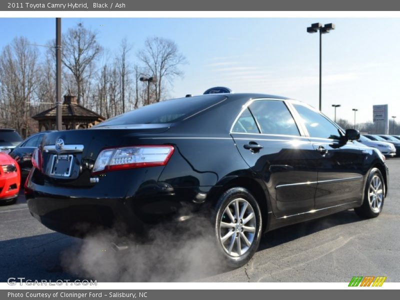 Black / Ash 2011 Toyota Camry Hybrid
