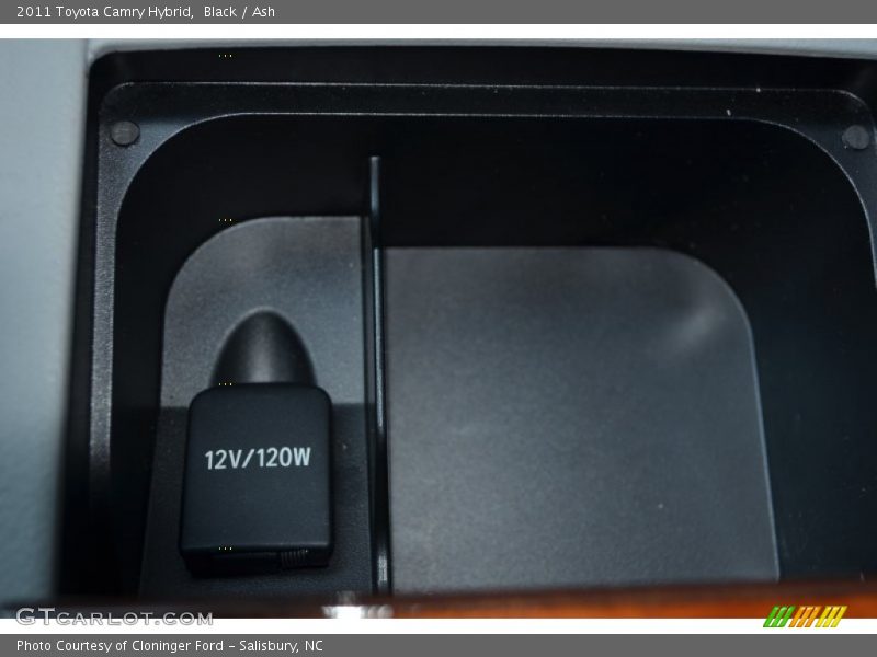 Black / Ash 2011 Toyota Camry Hybrid