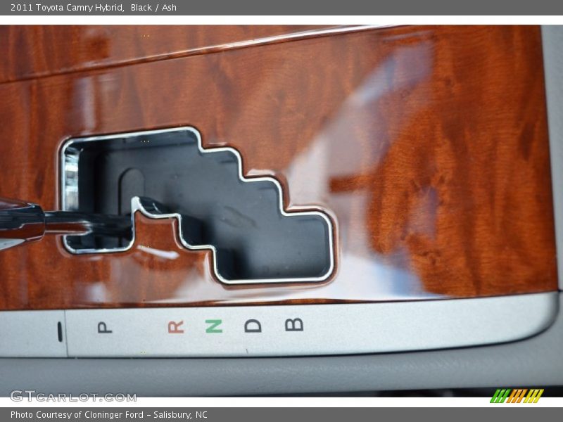 Black / Ash 2011 Toyota Camry Hybrid