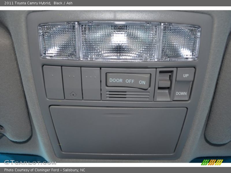 Black / Ash 2011 Toyota Camry Hybrid