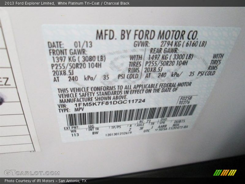 White Platinum Tri-Coat / Charcoal Black 2013 Ford Explorer Limited
