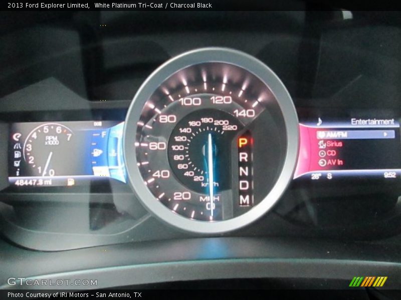 White Platinum Tri-Coat / Charcoal Black 2013 Ford Explorer Limited