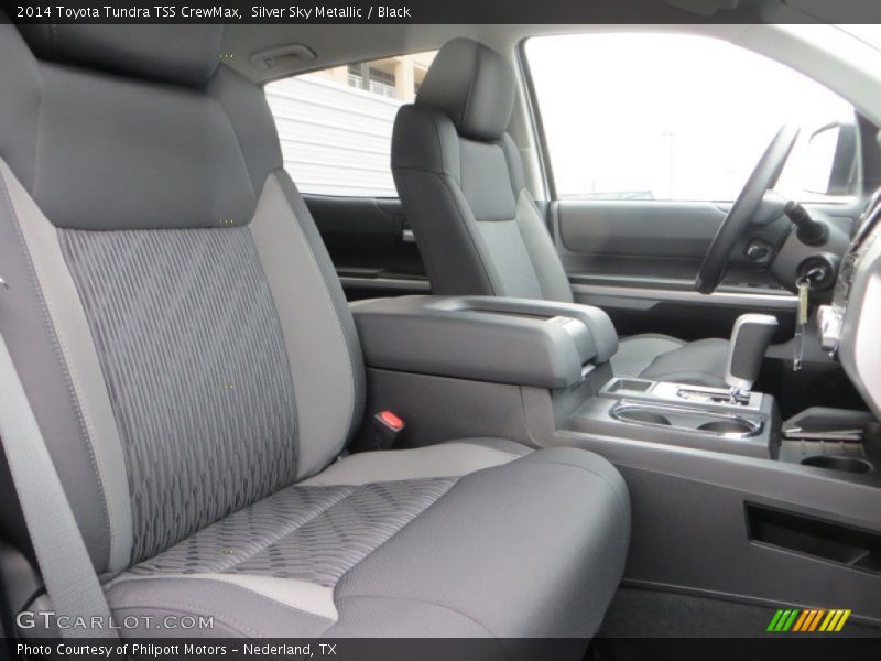 Front Seat of 2014 Tundra TSS CrewMax