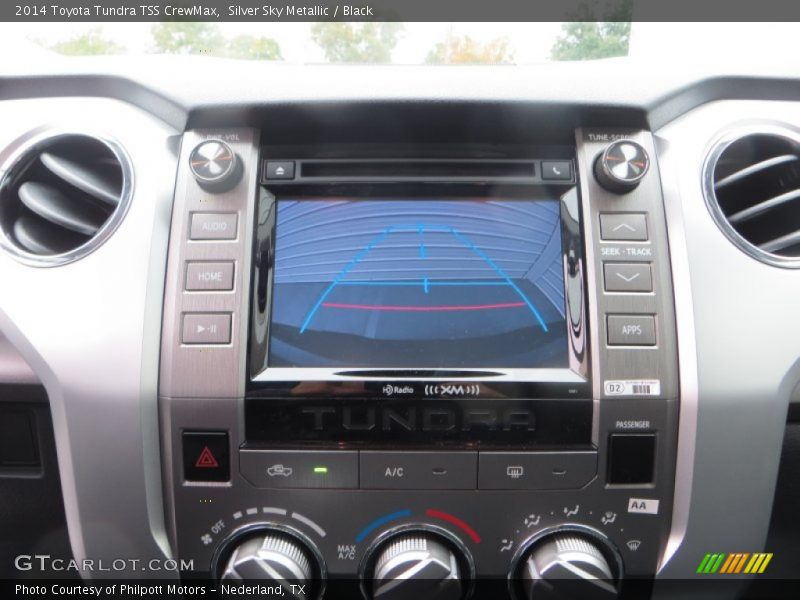 Controls of 2014 Tundra TSS CrewMax