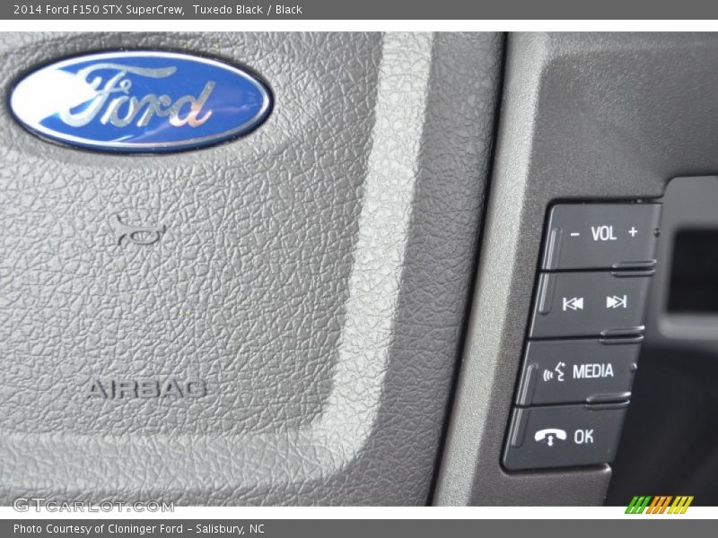 Tuxedo Black / Black 2014 Ford F150 STX SuperCrew