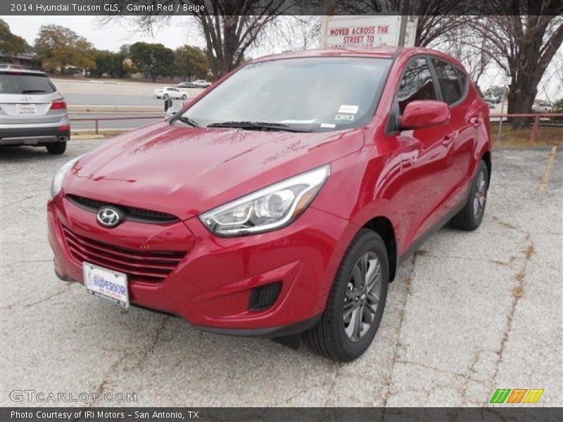 Garnet Red / Beige 2014 Hyundai Tucson GLS