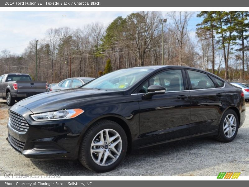 Tuxedo Black / Charcoal Black 2014 Ford Fusion SE