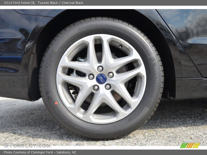 Tuxedo Black / Charcoal Black 2014 Ford Fusion SE