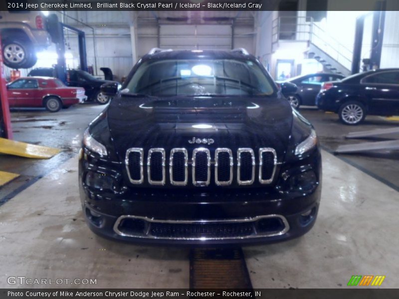 Brilliant Black Crystal Pearl / Iceland - Black/Iceland Gray 2014 Jeep Cherokee Limited