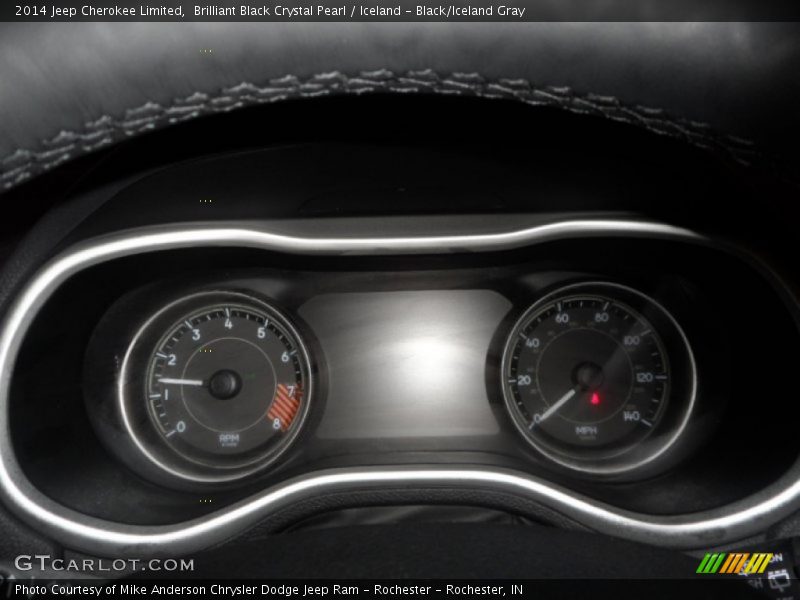 Brilliant Black Crystal Pearl / Iceland - Black/Iceland Gray 2014 Jeep Cherokee Limited