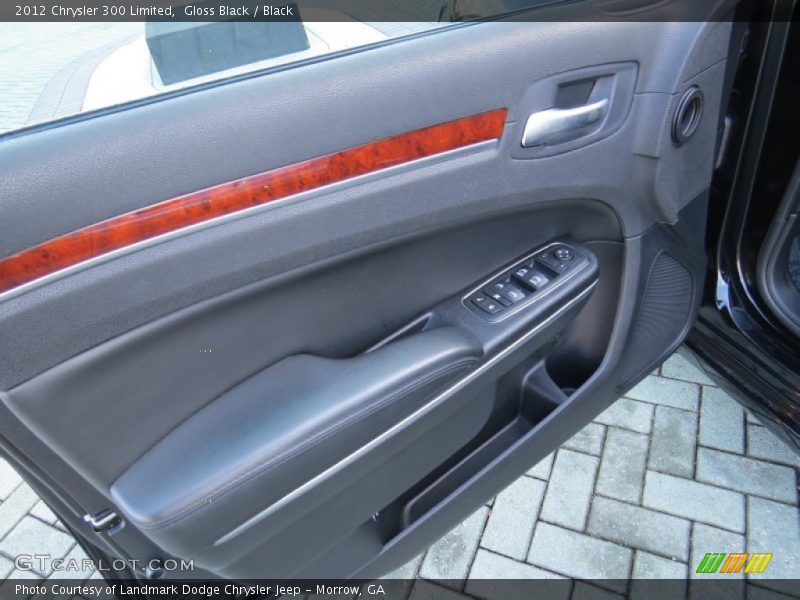 Gloss Black / Black 2012 Chrysler 300 Limited