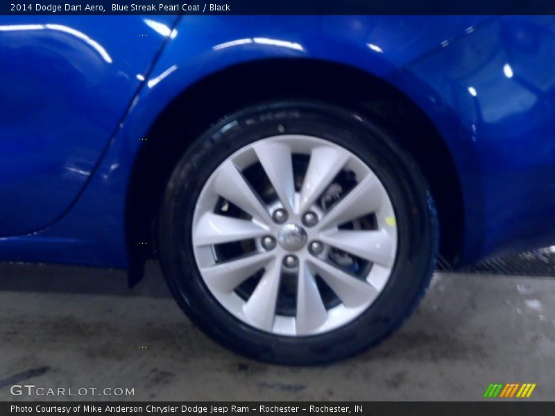 Blue Streak Pearl Coat / Black 2014 Dodge Dart Aero