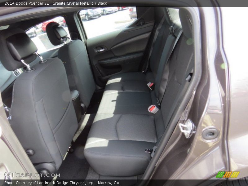 Granite Crystal Metallic / Black 2014 Dodge Avenger SE