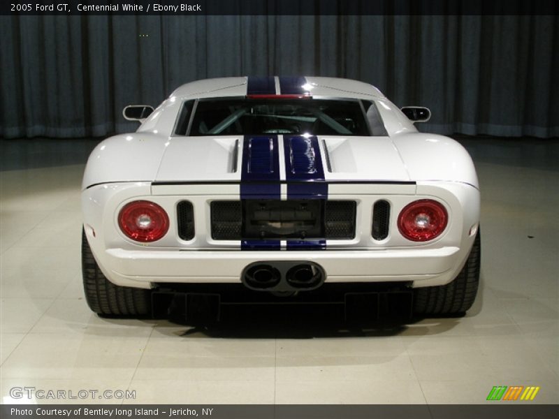 Centennial White / Ebony Black 2005 Ford GT