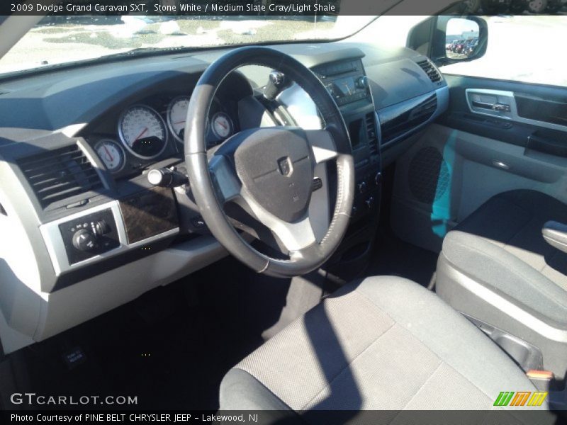 Stone White / Medium Slate Gray/Light Shale 2009 Dodge Grand Caravan SXT