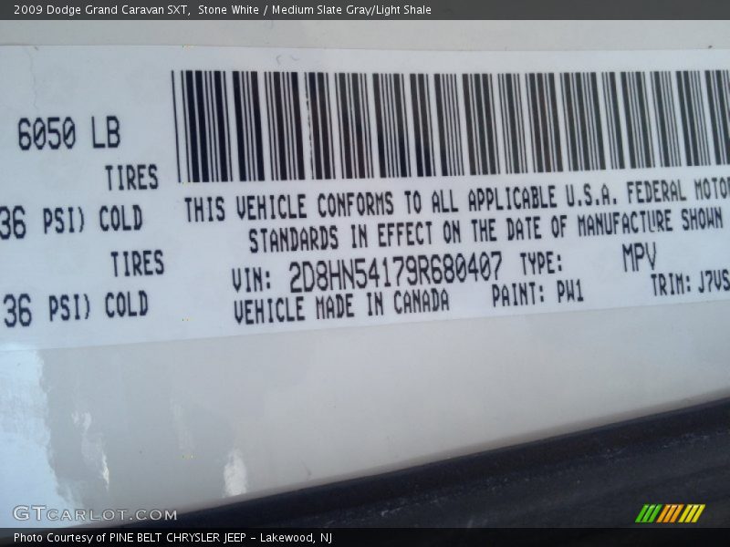 Stone White / Medium Slate Gray/Light Shale 2009 Dodge Grand Caravan SXT