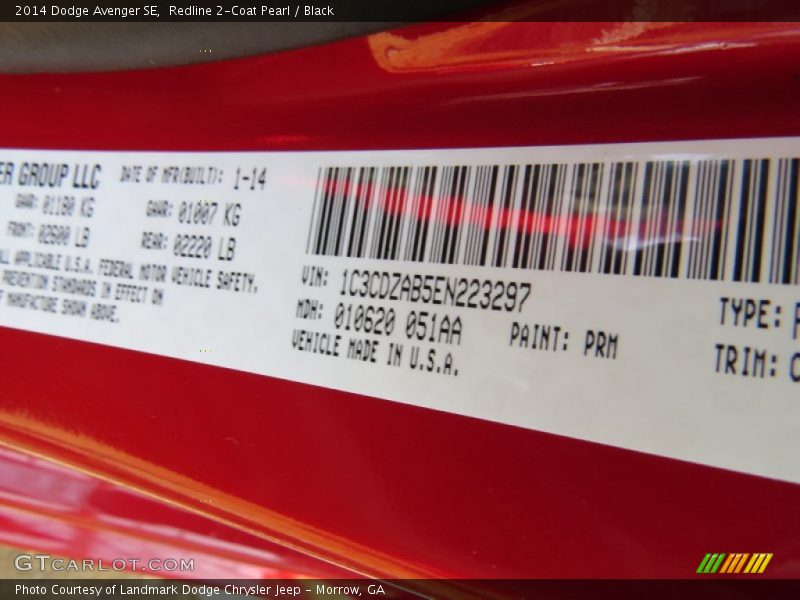 Redline 2-Coat Pearl / Black 2014 Dodge Avenger SE