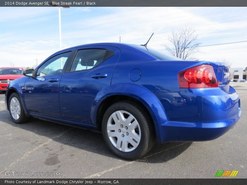Blue Streak Pearl / Black 2014 Dodge Avenger SE