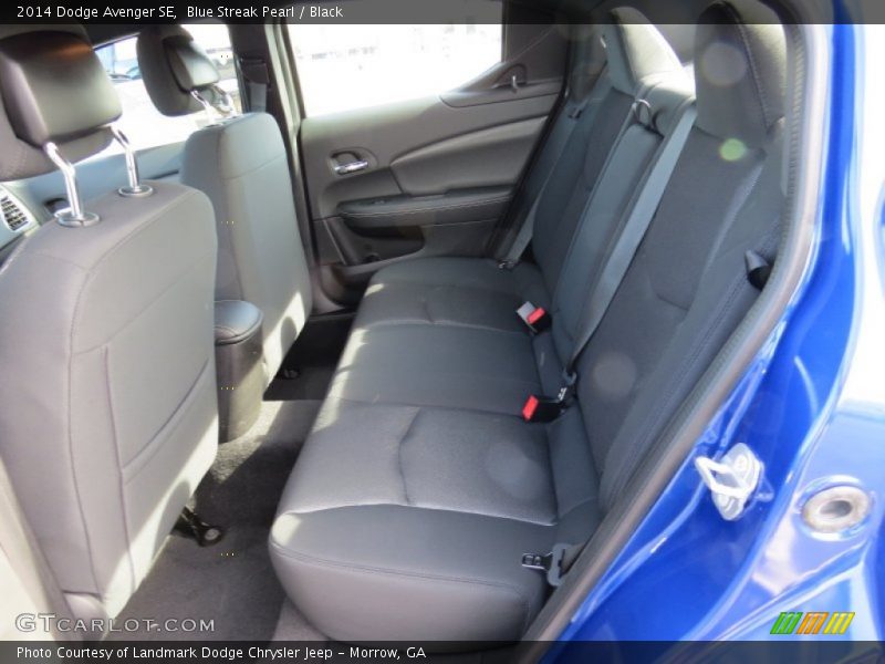 Blue Streak Pearl / Black 2014 Dodge Avenger SE