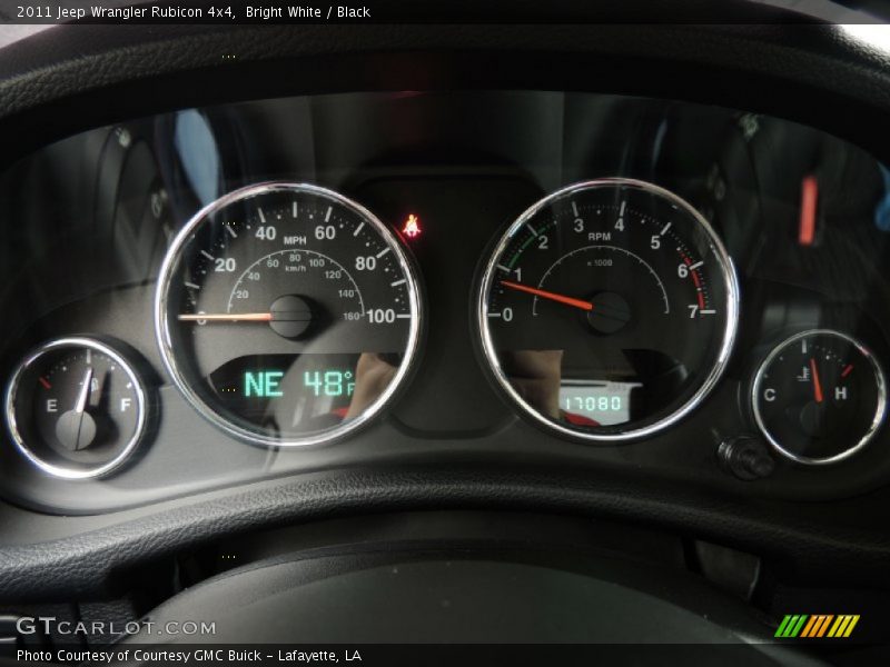 Bright White / Black 2011 Jeep Wrangler Rubicon 4x4