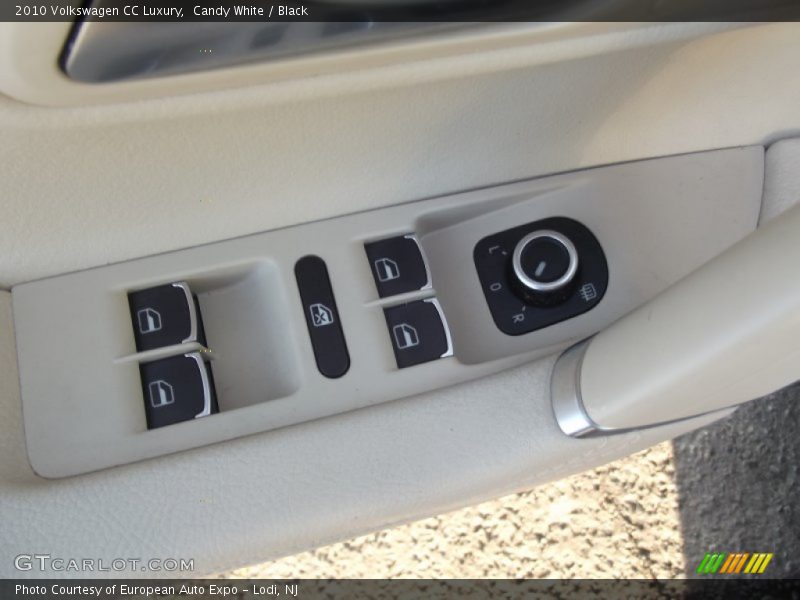 Candy White / Black 2010 Volkswagen CC Luxury
