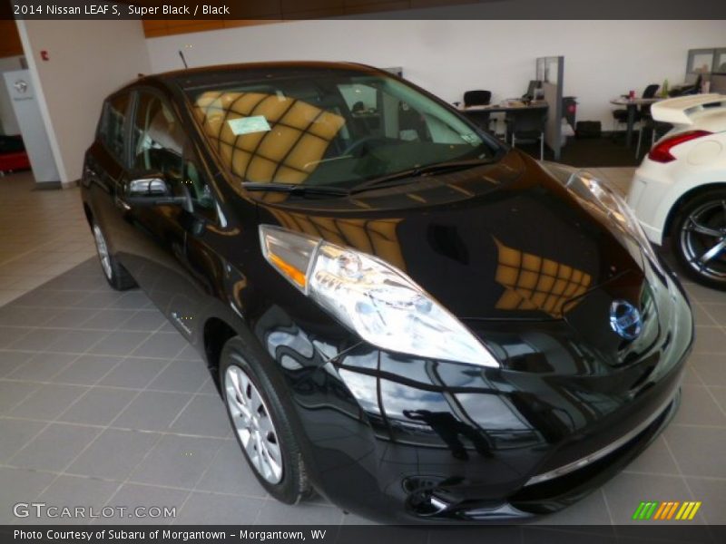 Super Black / Black 2014 Nissan LEAF S