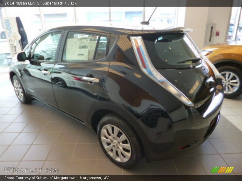 Super Black / Black 2014 Nissan LEAF S