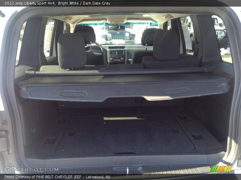 Bright White / Dark Slate Gray 2012 Jeep Liberty Sport 4x4