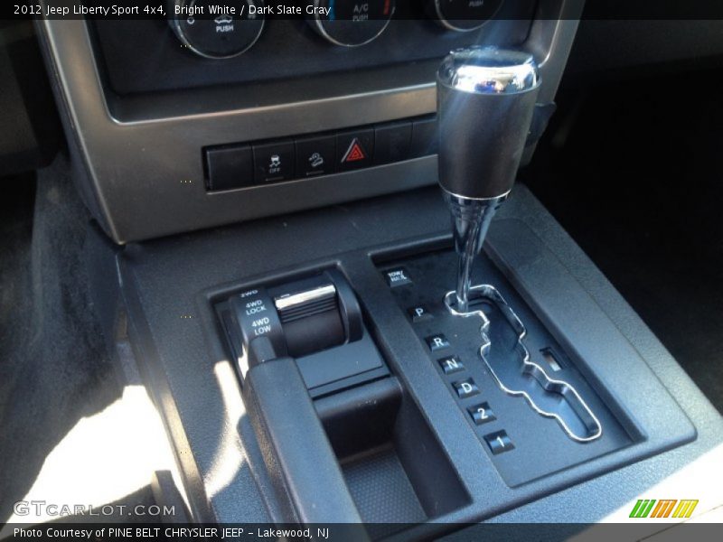 Bright White / Dark Slate Gray 2012 Jeep Liberty Sport 4x4