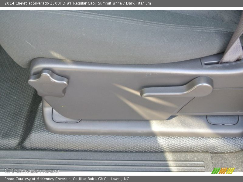 Summit White / Dark Titanium 2014 Chevrolet Silverado 2500HD WT Regular Cab