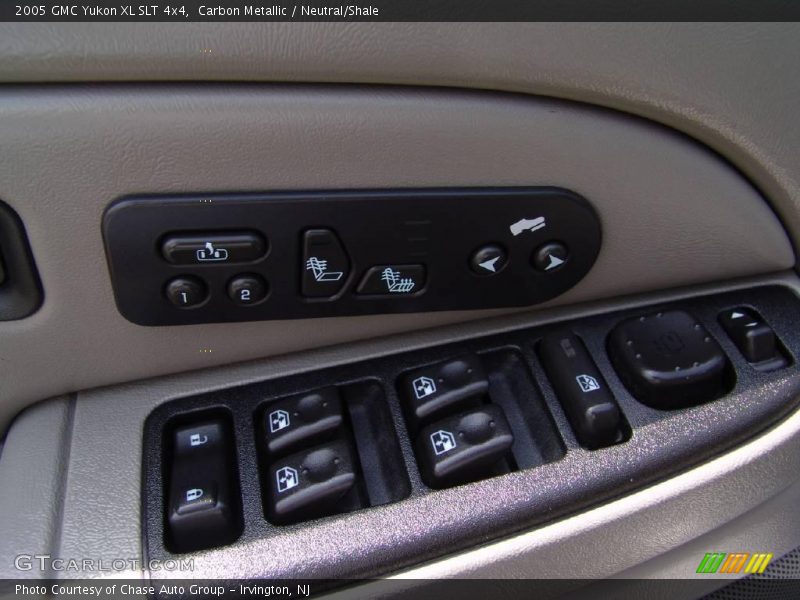 Carbon Metallic / Neutral/Shale 2005 GMC Yukon XL SLT 4x4