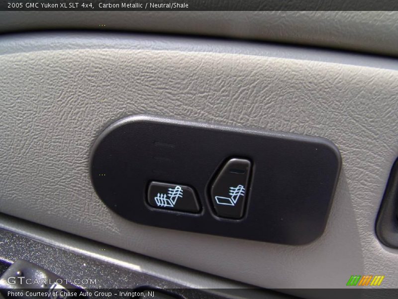 Carbon Metallic / Neutral/Shale 2005 GMC Yukon XL SLT 4x4