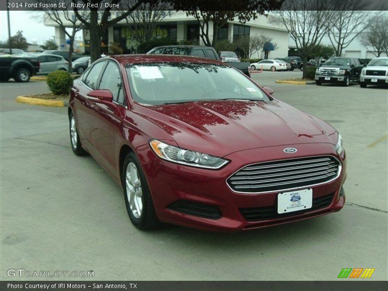 Ruby Red / Dune 2014 Ford Fusion SE