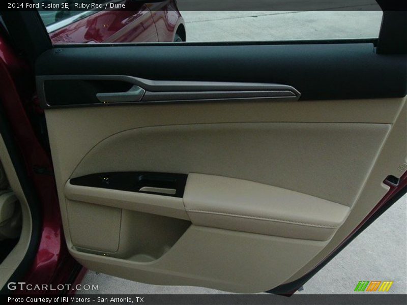 Ruby Red / Dune 2014 Ford Fusion SE