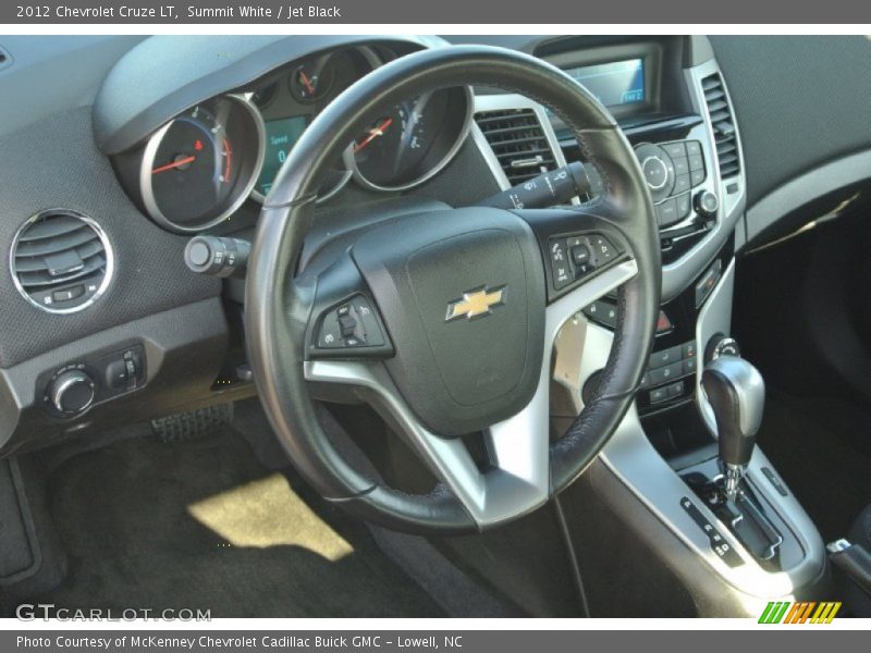 Summit White / Jet Black 2012 Chevrolet Cruze LT