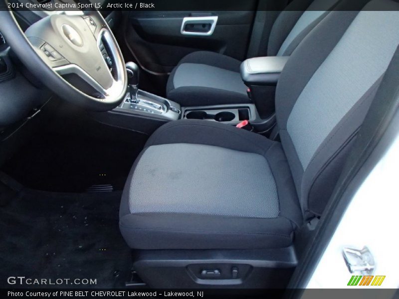 Arctic Ice / Black 2014 Chevrolet Captiva Sport LS