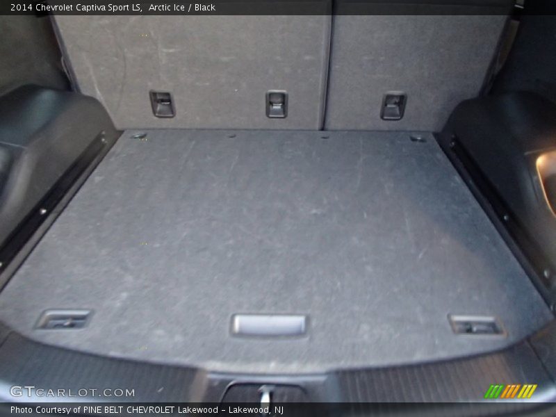 Arctic Ice / Black 2014 Chevrolet Captiva Sport LS