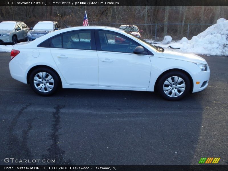Summit White / Jet Black/Medium Titanium 2013 Chevrolet Cruze LS