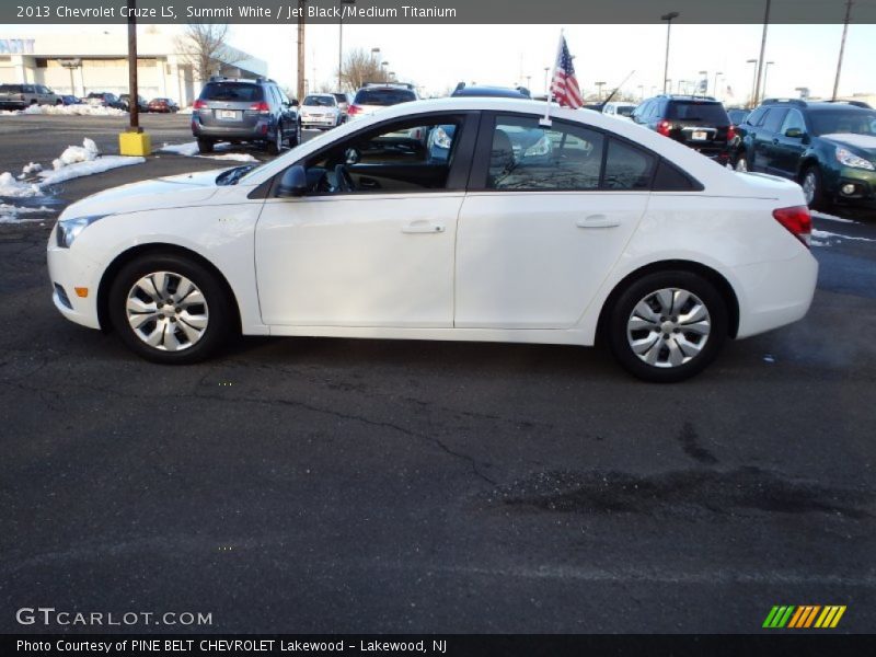 Summit White / Jet Black/Medium Titanium 2013 Chevrolet Cruze LS