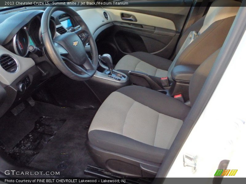 Summit White / Jet Black/Medium Titanium 2013 Chevrolet Cruze LS