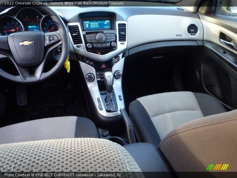 Summit White / Jet Black/Medium Titanium 2013 Chevrolet Cruze LS