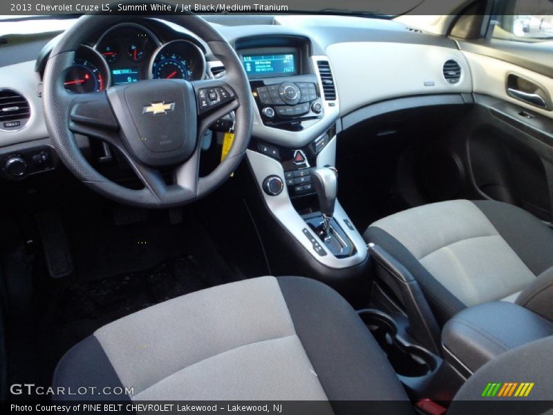 Summit White / Jet Black/Medium Titanium 2013 Chevrolet Cruze LS