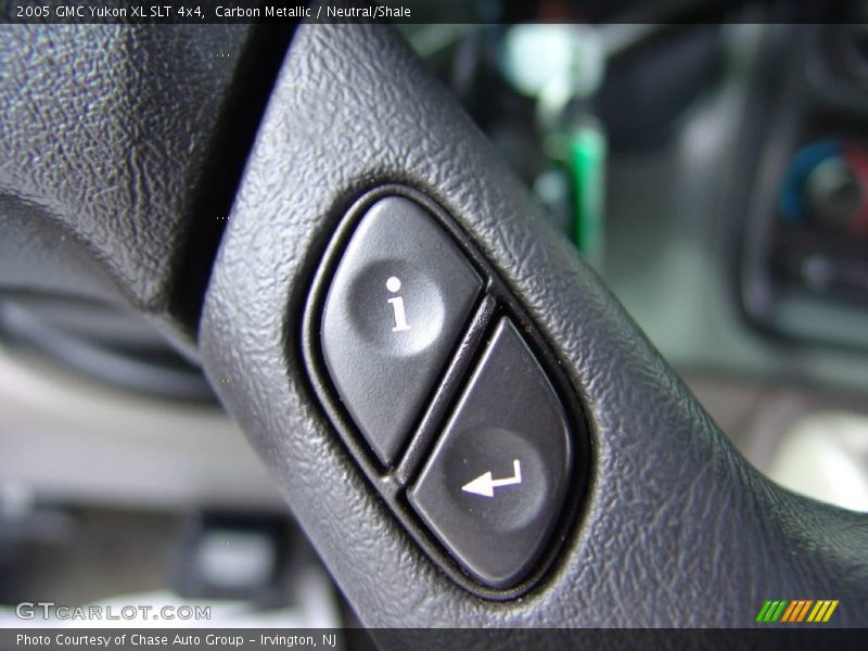 Carbon Metallic / Neutral/Shale 2005 GMC Yukon XL SLT 4x4