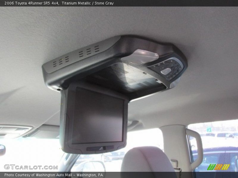 Titanium Metallic / Stone Gray 2006 Toyota 4Runner SR5 4x4